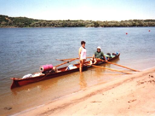 J kis homokos strand ... mr vagy 1 km-t haladtunk:-)